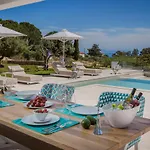 Olea O' Luxury Living Villa Pesádha