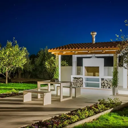 Olea O' Luxury Living Villa Pesadha