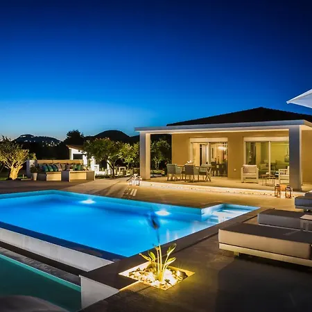 Villa Olea O' Luxury Living Peszáda