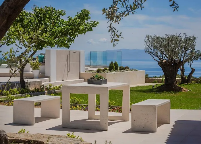 Olea O' Luxury Living