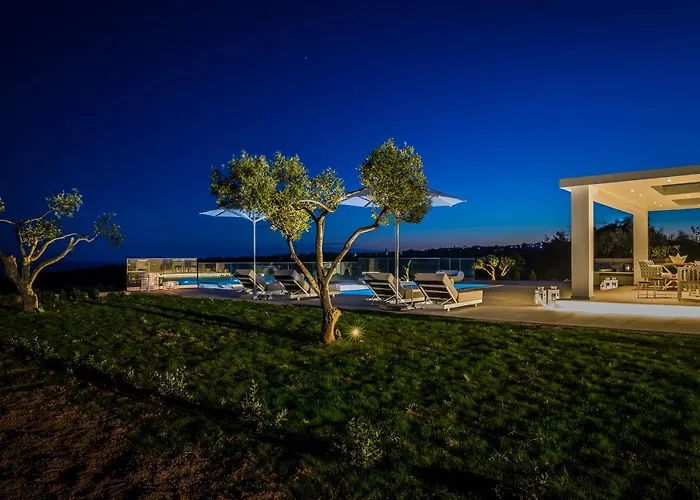 Villa Olea O' Luxury Living Pesadha